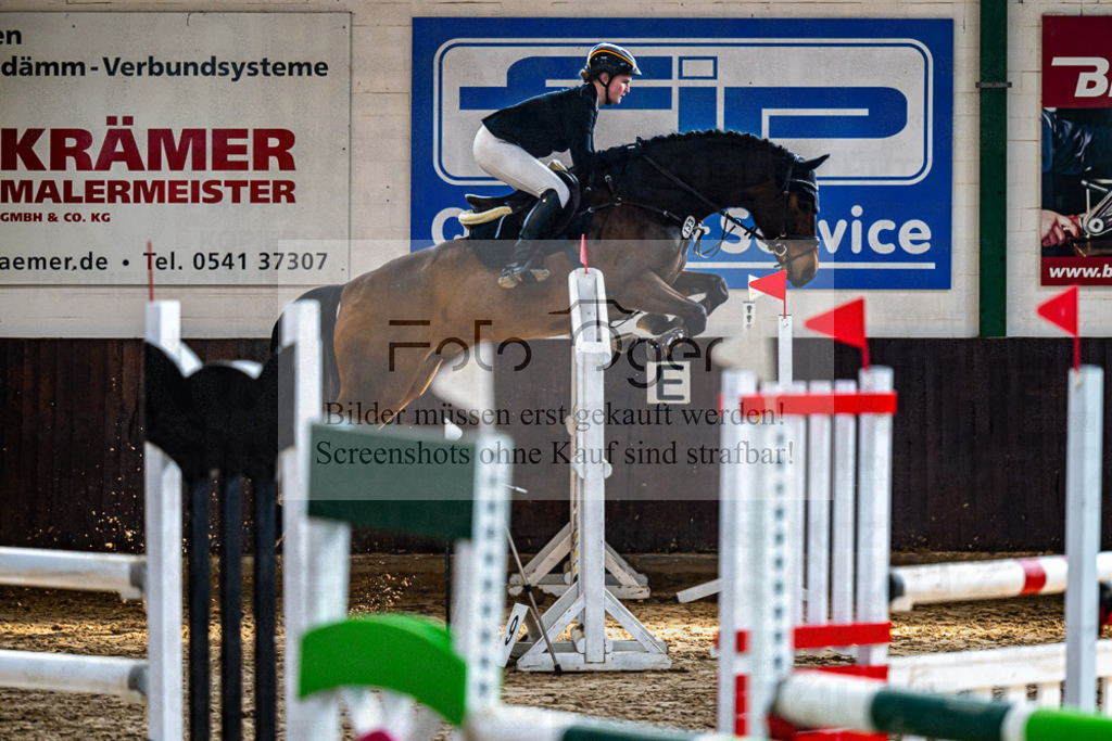 20240308-DOS_3537 | Entdecke hochwertige Reitturnierfotos von Foto Oger. Professionell, emotional und authentisch – jetzt Lieblingsmomente im Shop bestellen.Deutschlandweite Turnierfotografie. - Realisiert mit Pictrs.com