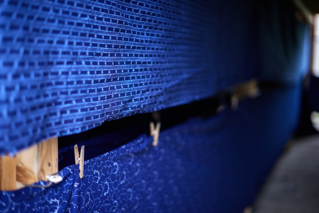 aufgehaengter Stoff | Steinberg, Austria - September 25, 2013: Original Indigo Blaudruck Koo in Burgenland; aufgehaengter Stoff. - Realisiert mit Pictrs.com