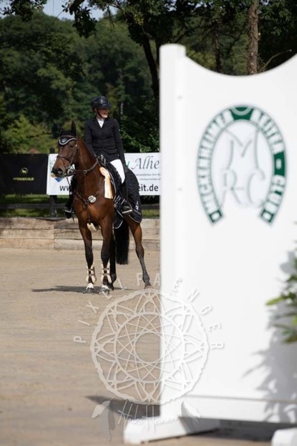 2B4A1345 | pixelfaenger - Realisiert mit Pictrs.com