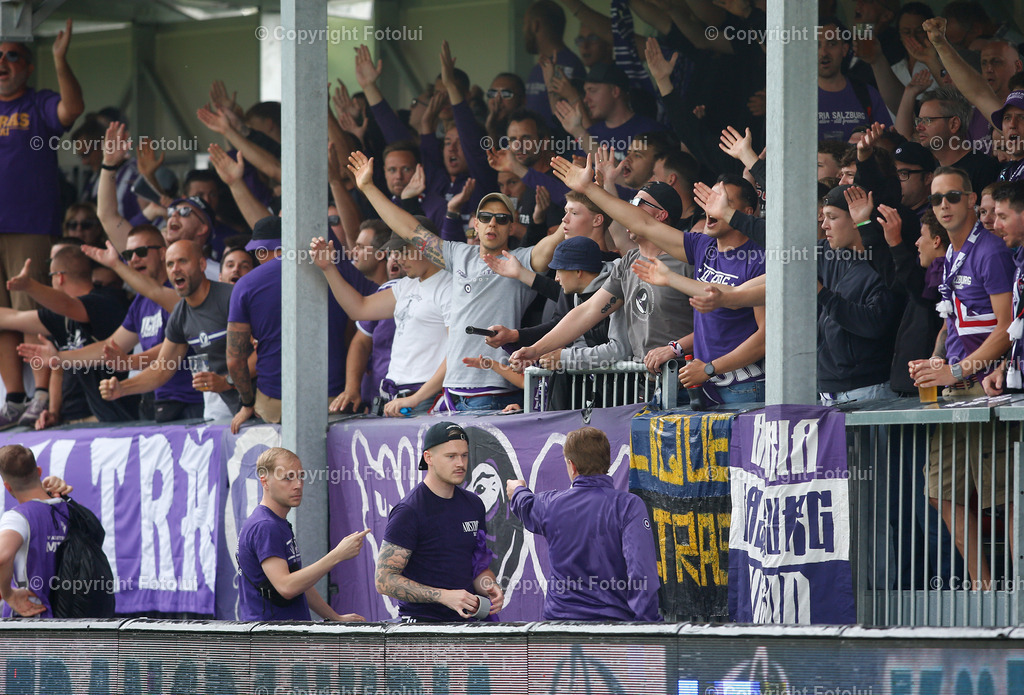 A_LUI_26072025_08 | SPORT,FUSSBALL,UNIQA OEFB CUP 1.RUNDE   26.07.2025 ASKOE OEDT-AUSTRIA SALZBURG IM BILD:  DIE FANS VON AUSTRIA SALZBURG FOTO:FOTOLUI