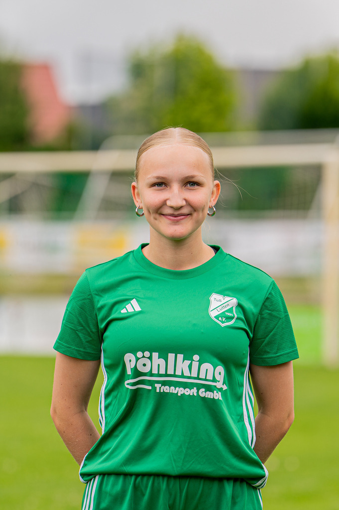 Fußball I Damen I Saison 2026-2027 I Mannschaftsfoto I TuS Lutten I Oberliga Niedersachsen I 5171 | jns.sportfotos - Realisiert mit Pictrs.com
