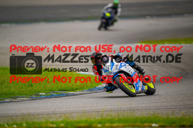 MaZZes_FotoMatrix_240701_6007705_8788 | WEISS