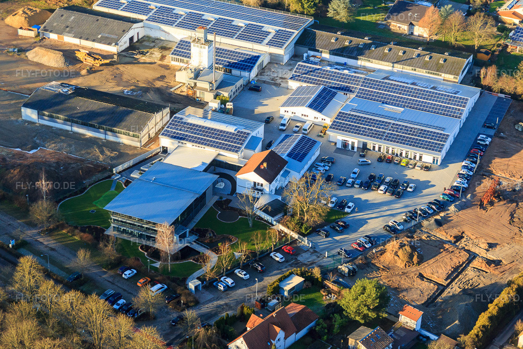 Luftbild: Quartier Lanzet mit Hagebau Kompakt - Gillet Baustoffe GmbH in Herxheim bei Landau im Bundesland Rheinland-Pfalz in Deutschland. Foto: IMG_076496.jpg vom 05.01.2015 durch Werner Riehm/FLY-FOTO.deGillet Webseite