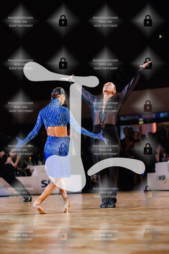 Goldstadtpokal 2025 - WDSF World Open Latin 10th (40) Vladyslav Stepurko _ Daiana Vasiutiak (Ukraine)-2025-01-25-0049 | Webshop for digital downloads and prints of dance sport, event & show photographer Julian Link - Realisiert mit Pictrs.com
