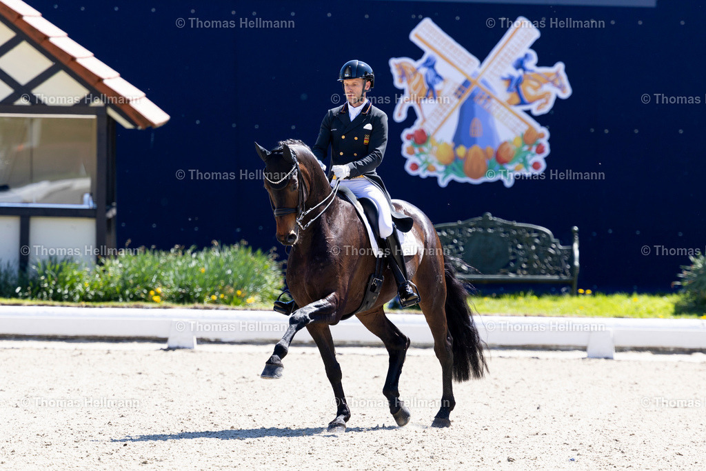 TH_558_Manolo_ Borja Carrascosa_27909 | Horses &amp; Dreams 2025 am 27.04.25 in Hagen a.T.W., Thomas Hellmann, 558