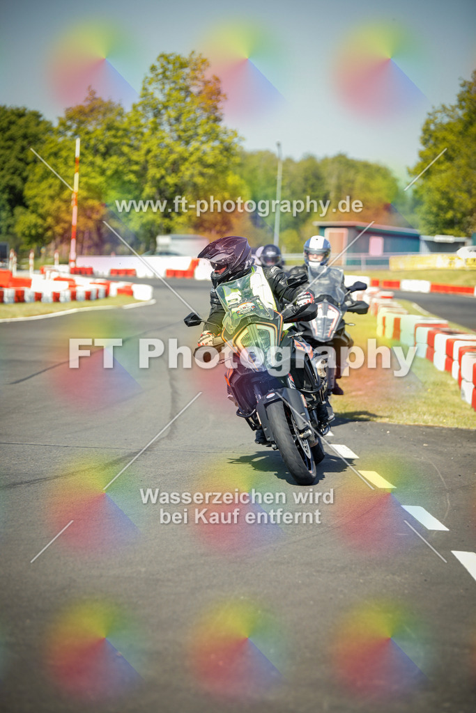 OBK_Mai_Volker_Adam-10355 | Hier findet Ihr Bilder von Touristenfahrten auf der Nürburgring Nordschleife oder von anderen Veranstaltungen die ich besucht habe. Viel Spass beim Durch Schauen 