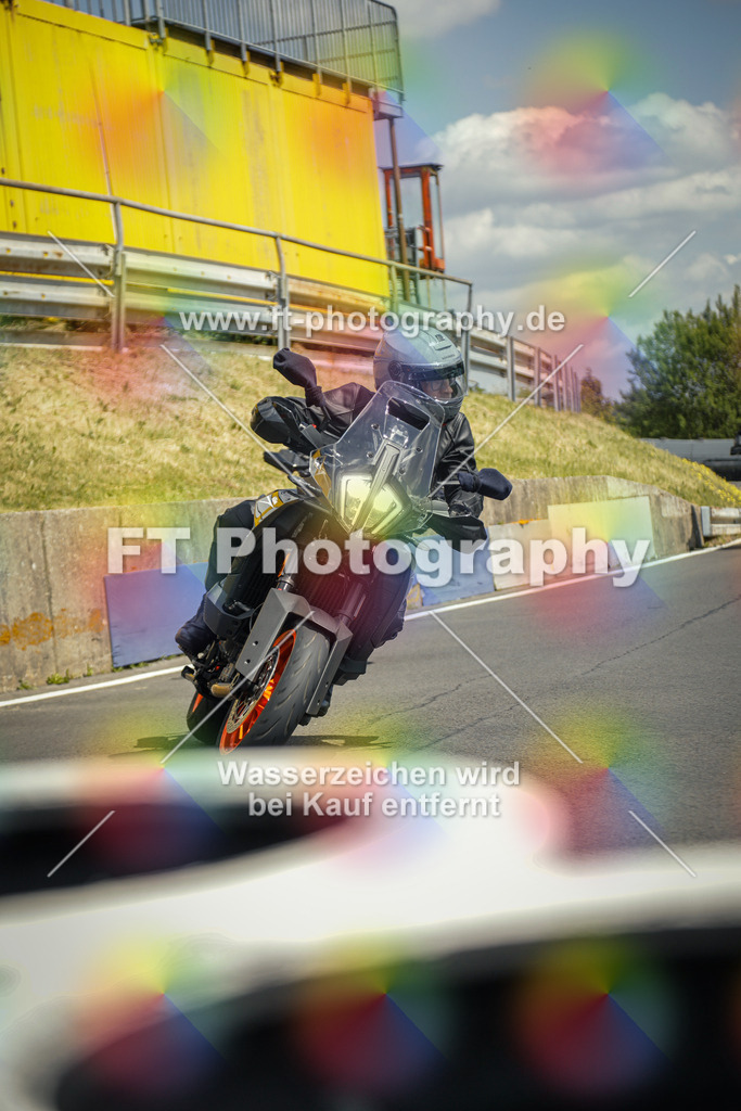 OBK_Mai_Volker_Adam-10966 | Hier findet Ihr Bilder von Touristenfahrten auf der Nürburgring Nordschleife oder von anderen Veranstaltungen die ich besucht habe. Viel Spass beim Durch Schauen 