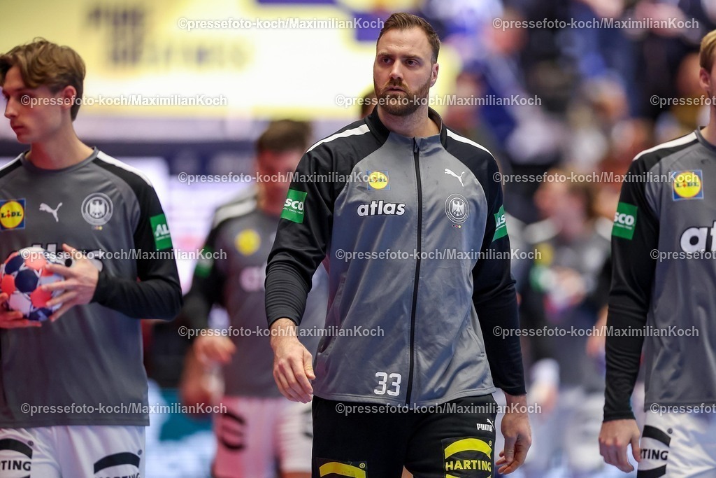 EHF15012602116 | 15.01.2026, Handball, Men's EHF EURO 2026, Deutschland - Österreich, Jyske Bank Boxen in Herning, Dänemark, Preliminary Round:   Andreas Wolff (Germany #33) 