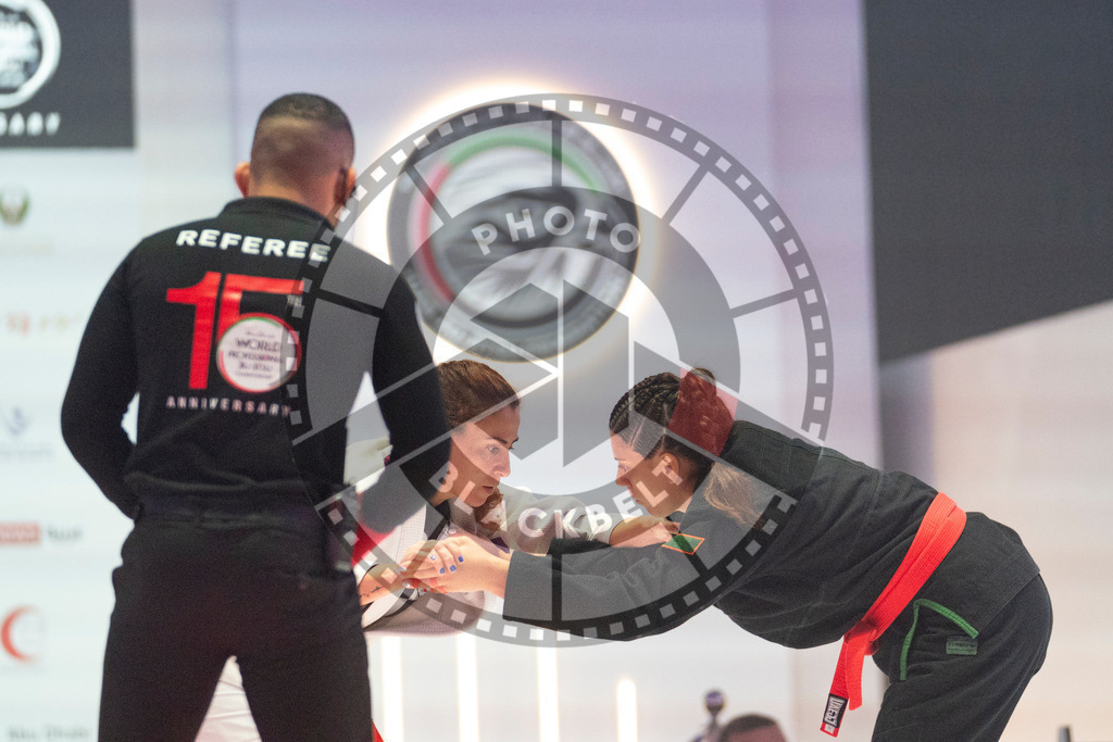 20231109PBB3157 | Fighters compete during the AJP World Professional Championship in the Mubadala Arena in Abu Dhabi, Arab United Emirates, on November 9, 2023.