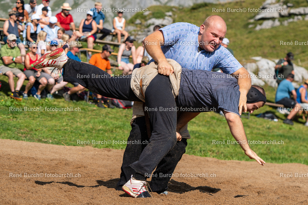 RB_04006 | René Burch leidenschaftlicher Fotograf aus Kerns in Obwalden.  Hier finden sie Sport, Landschaft und Natur Fotografie.
 - Realisiert mit Pictrs.com
