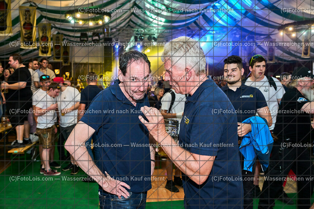 ALP5988_VOLKSFEST_Bieranstich_Grubhofer | (C)FotoLois.com, Alois Spandl, BIERANSTICH im Festzelt beim WIESELBURGER VOLKSFEST mit den TSCHECHEN als Vorband und dem Auftritt von Die HIGHLIGHTS, Mi 28. Juni 2023.