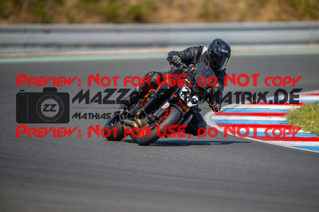 MaZZes-Fotomatrix-20260805-528749 | OPEN