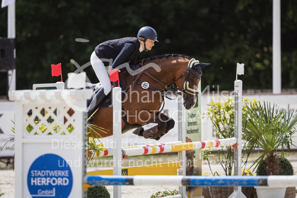 230729_BHO_PonyTrophy-610 | Deine schönsten Turniermomente als professionelle Fotos! Entdecke hochwertige Pferdesport-Fotografie im Online-Shop. Jetzt Fotos finden & bestellen!