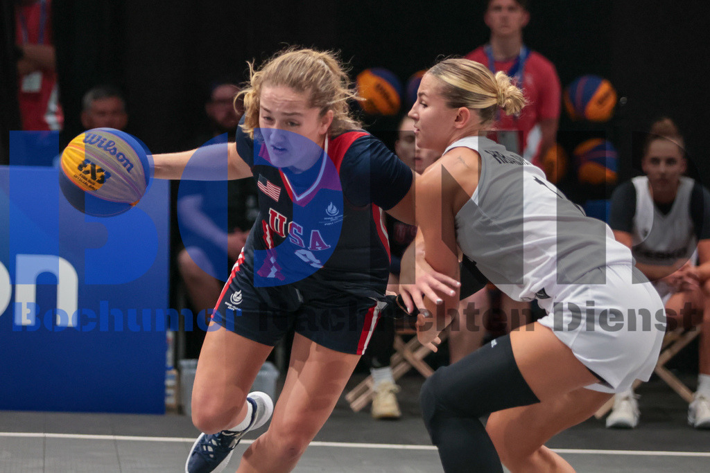 SES_RRG3x320250720-55 | bond - Realisiert mit Pictrs.com