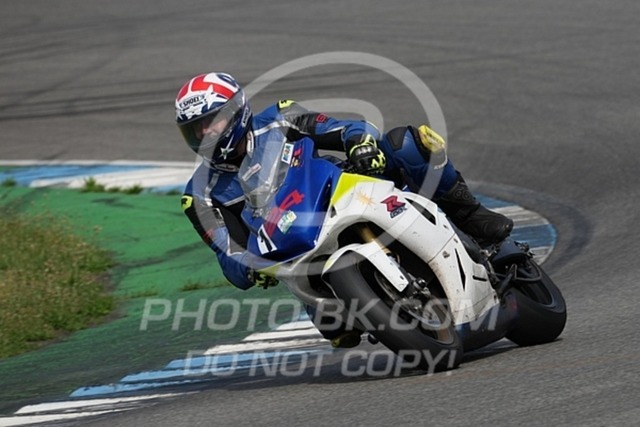 2024_06_28_PBK_23243 | Sportfotografie; SlowMotion; Video; Rennstrecke; Hafeneger; Speer; Racing; RSE; BMW; CBO; Trackday; Motorsportarena; Hockenheimring; Brno; Most; Barcelona; Valencia