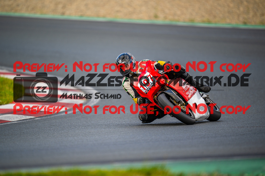 MaZZes_FotoMatrix_240724_6007705_2-148 | ROT