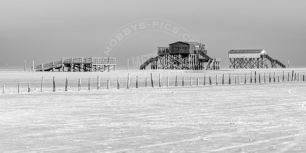 Pfahlbauskyline | Strandabschnitt Ording