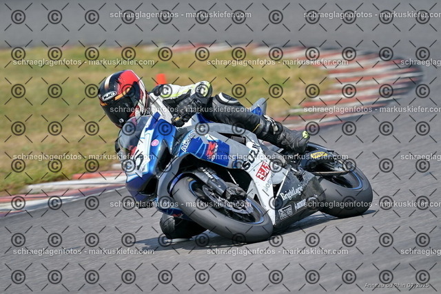 25bt04-1666 | markuskiefer.com - Realisiert mit Pictrs.com