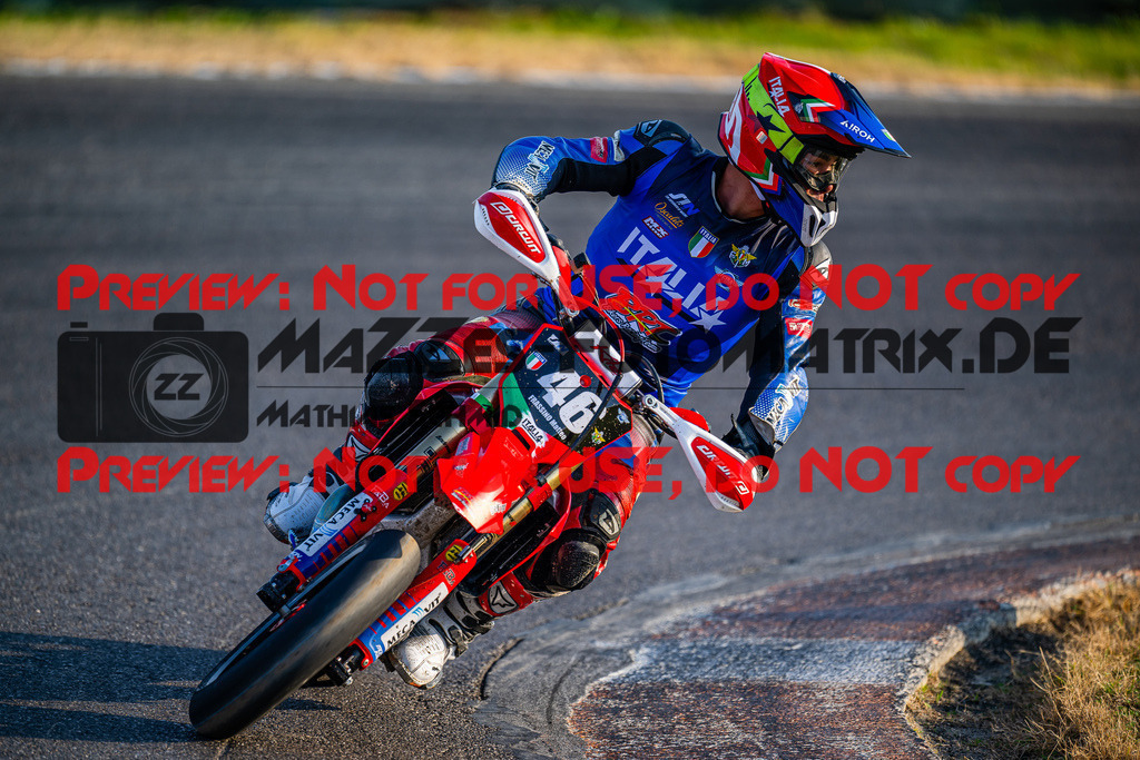 MaZZes_FotoMatrix_231014_9854 | S2