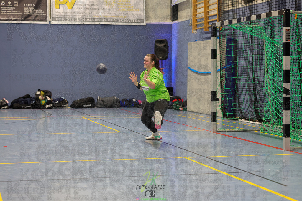 Frauen 2. Bezirksklasse, SG Rechtenbach - HSG Kleenheim/Langgöns III | Frauen 2. Bezirksklasse, SG Rechtenbach - HSG Kleenheim/Langgöns III am 16.11.2024 in Rechtenbach (Sporthalle Rechtenbach)Photo © 2024 - Jörg Heinrich - Realisiert mit Pictrs.com
