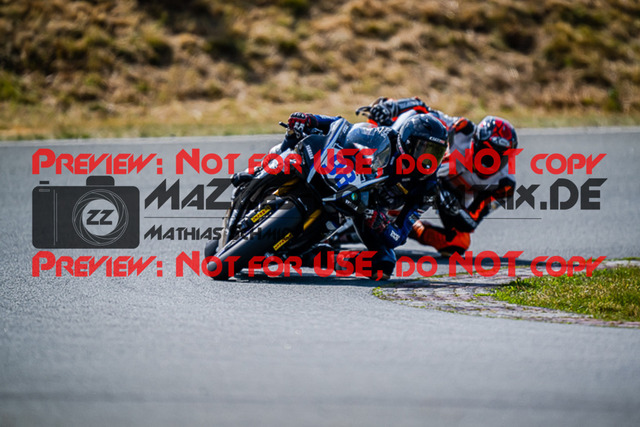 MaZZes_FotoMatrix_220724_4423 | PRO SUPERSTOCK