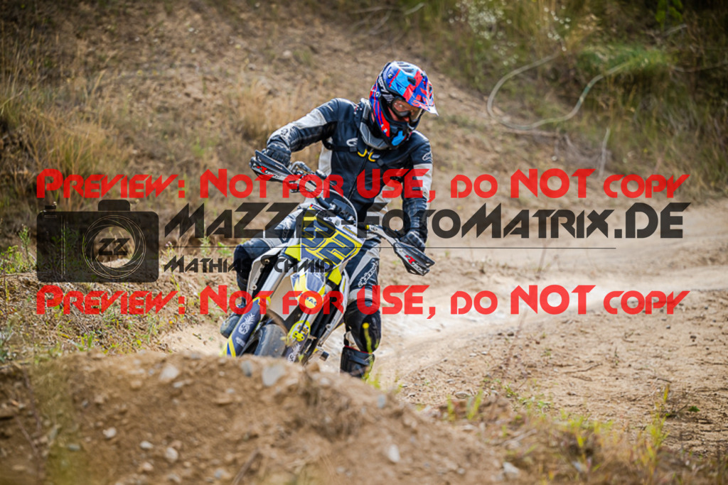 MaZZes_FotoMatrix_220813_5900 | S4