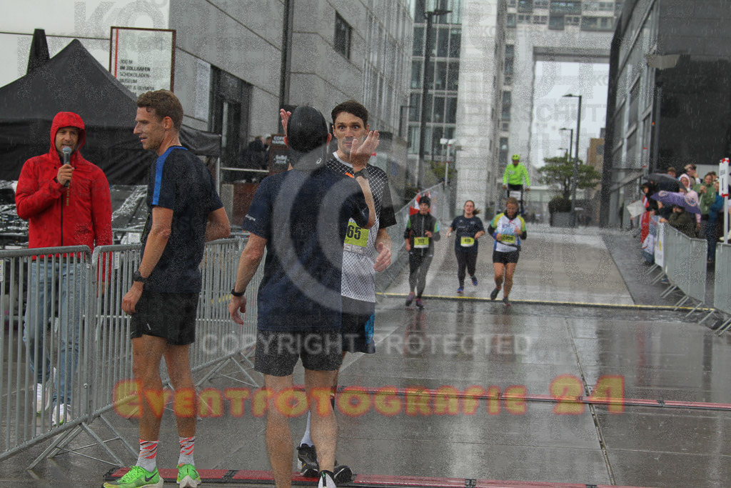220917_1505_EV4_7197 | Sportfotografie im Rhein-Sieg Kreis, Köln, Bonn, NRW, Rheinland Pfalz, Hessen, etc. Unser Tätigkeitsfeld umfasst den Laufsport vom Volkslauf über den Marathon, Duathlon, Triathon bis zum Ultralauf wie Kölnpfad Ultra oder Schindertrail.