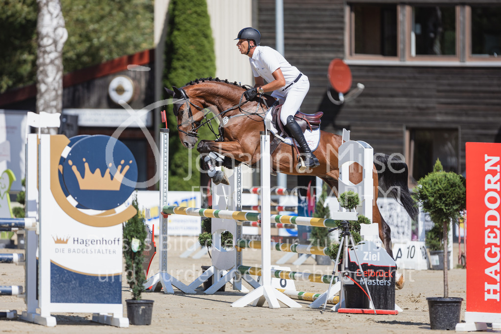 220824_Delbrueck_Springpferde-A2-103 | Deine schönsten Turniermomente als professionelle Fotos! Entdecke hochwertige Pferdesport-Fotografie im Online-Shop. Jetzt Fotos finden & bestellen!