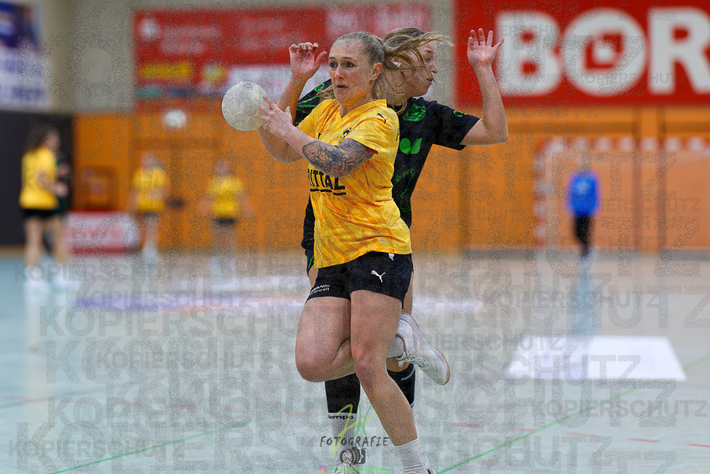 Frauen Oberliga Mitte (HHV); HSG Kleenheim/Langgöns II - HSG Eibelshausen/Ewersbach | Frauen Oberliga Mitte (HHV); HSG Kleenheim/Langgöns II - HSG Eibelshausen/Ewersbach am 01.11.2025 in Oberkleen (Weidig-Halle)Photo © 2025 - Jörg Heinrich - Realisiert mit Pictrs.com