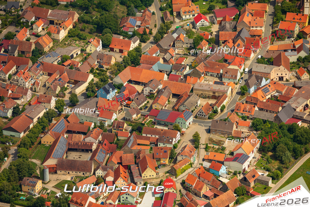 Luftaufnahme von Ippesheim Vs Google Maps- Die Luftaufnahme wurde 2025 vom UL-Flugzeug heraus erstellt ( keine Drohne ) - Hochauflösende Luftaufnahme - für professionelle Ausdrucke geeignet. Die Geschenkidee !Mit Lizenz und Bildrechte bestellbar