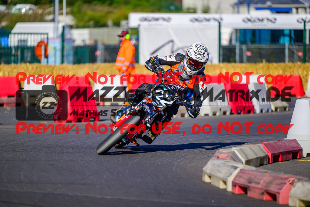 MaZZes_Fotomatrix_20241005_6021986_3384 | JUNIOR