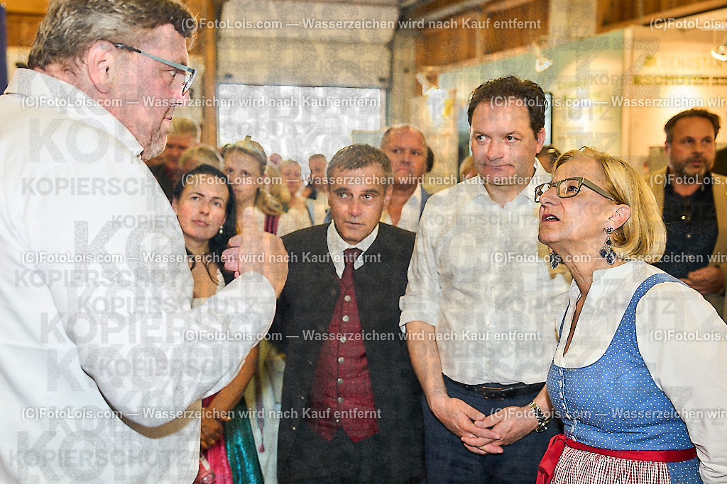 ALP9364_MESSE_LAND-FORST-JAGD_Messerundgang | (C)FotoLois.com, Alois Spandl, WIESELBURGER MESSE LAND-FORST-JAGD, Eröffnung mit Messerundgang mit BM Norbert Totschnig, LH Johanna Mickl-Leitner, LH-Stv. Stephan Pernkopf, LLK Johannes Schmuckenschlager, GF Marion Heim, Hannes Heindl, Bgm. Josef Leitner, Bgm. Franz Rafetseder, ..., Do 6. Juni 2024.