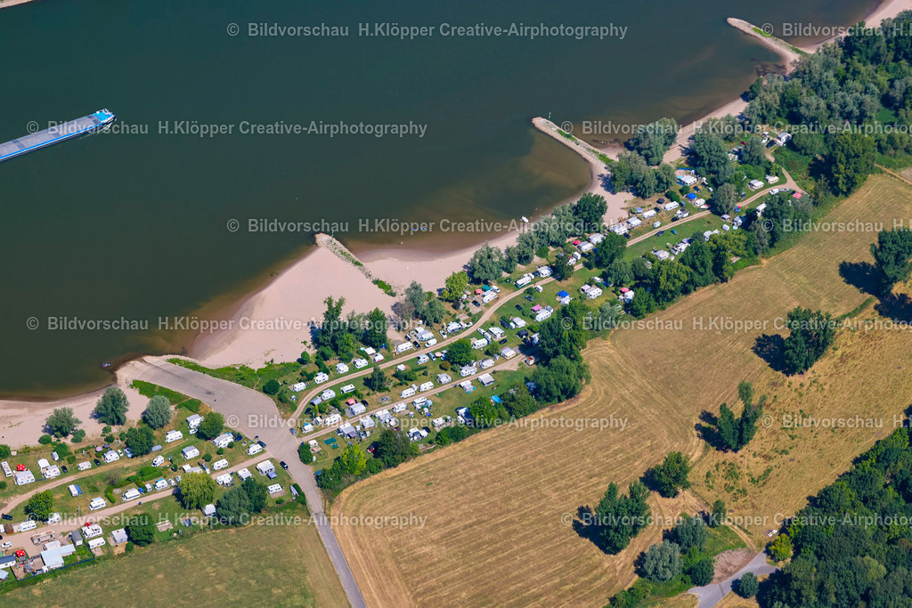 Luftbild Dormagen-4971 | Campingplatz mit Wohnwagen und Zelten im Fluß - Uferbereich "Camping Strandterrasse " in Dormagen - Realisiert mit Pictrs.com