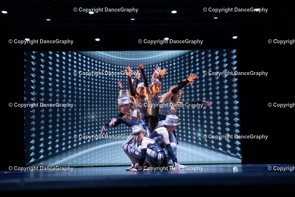 GPHY4935 | DanceGraphy - Realisiert mit Pictrs.com