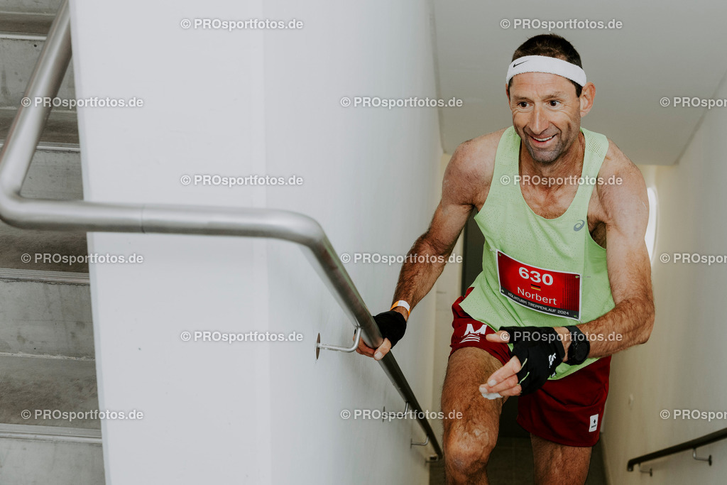 240825_Treppenlauf-578 | Professionelle Fotos Ihrer Laufsportveranstaltung.