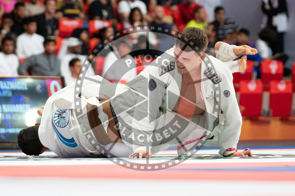 20231109PBB5471 | Fighters compete during the AJP World Professional Championship in the Mubadala Arena in Abu Dhabi, Arab United Emirates, on November 9, 2023.