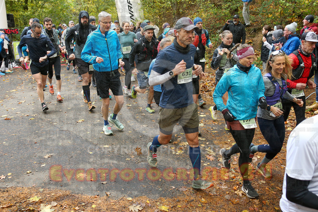 251026_1002_EX1_9670 | Sportfotografie im Rhein-Sieg Kreis, Köln, Bonn, NRW, Rheinland Pfalz, Hessen, etc. Unser Tätigkeitsfeld umfasst den Laufsport vom Volkslauf über den Marathon, Duathlon, Triathon bis zum Ultralauf wie Kölnpfad Ultra oder Schindertrail.