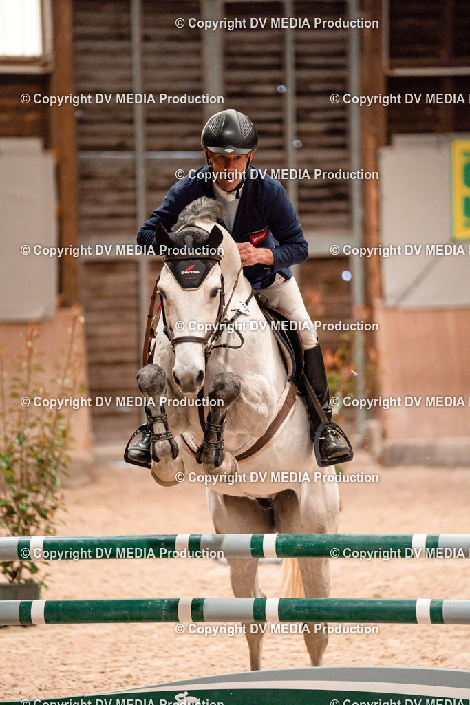 Springen Tag 1-295 | dv-media-shop - Realisiert mit Pictrs.com