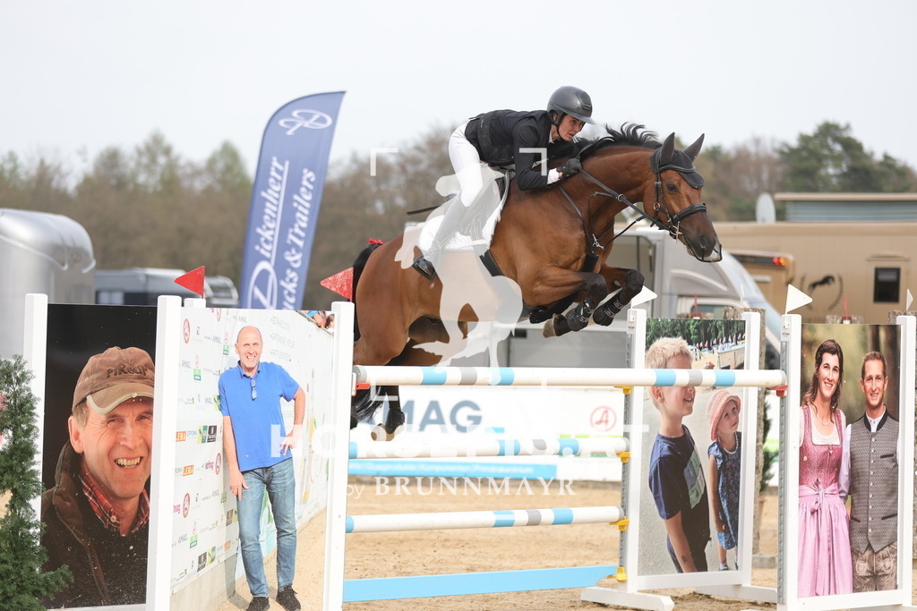 0P6A7504 | Willkommen bei Brunnmayr - Design & Fotografie – Ihrem Spezialisten für Reitturniere und Pferdeveranstaltungen in Oberösterreich, Salzburg und Bayern! Seit über 17 Jahren sind wir leidenschaftlich dabei.