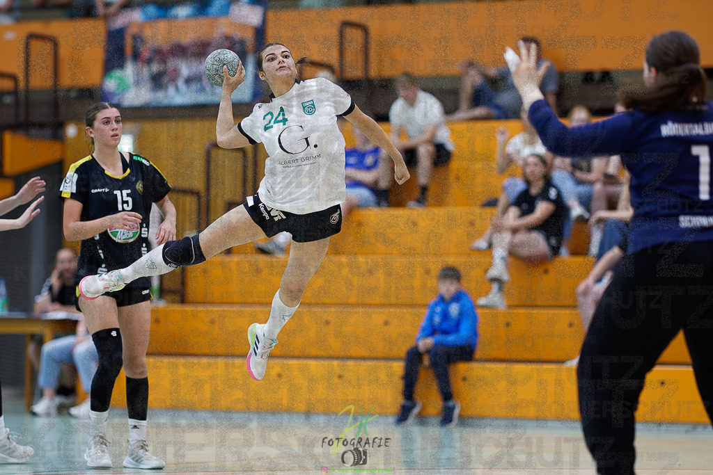 Quali-Turnier JBL wJA; Frisch Auf Göppingen - HC Rödertal | Quali-Turnier JBL wJA; Frisch Auf Göppingen - HC Rödertal am 31.05.2025 in Oberkleen (Weidig-Halle)Photo © 2025 - Jörg Heinrich - Realisiert mit Pictrs.com