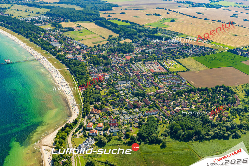 Vs Google Maps Boltenhagen - Die Luftaufnahme wurde 2025 vom UL-Flugzeug heraus erstellt ( keine Drohnenaufnahme ) - Hochauflösende Luftaufnahme - für Wandbilder und großformatige Ausdrucke geeignet. Das besondere Geschenk!Hier alle&nbsp;Infos zur Lizenzierung der LuftaufnahmeWir fliegen auch dieses Jahr wieder in Ihre Region um Luftbilder zu erstellen.- Luftbild anfragen
