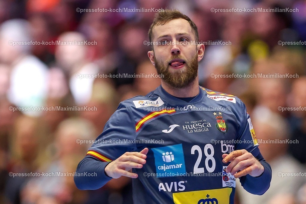 EHF17012601045 | 17.01.2026, Handball, Men's EHF EURO 2026, Österreich - Spanien, Jyske Bank Boxen in Herning, Dänemark, Preliminary Round:  Aleix Gomez Abello (Espania #28)  jubelnd
