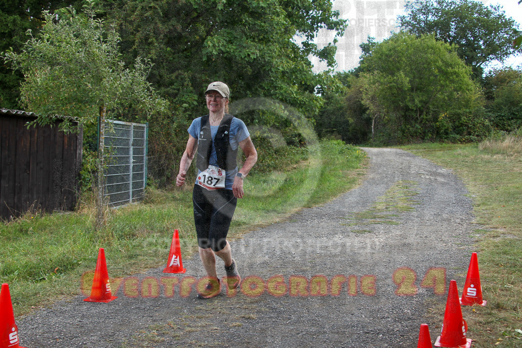 250830_1420_EV4_4368 | Sportfotografie im Rhein-Sieg Kreis, Köln, Bonn, NRW, Rheinland Pfalz, Hessen, etc. Unser Tätigkeitsfeld umfasst den Laufsport vom Volkslauf über den Marathon, Duathlon, Triathon bis zum Ultralauf wie Kölnpfad Ultra oder Schindertrail.
