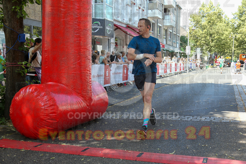 250621_1154_EX1_4307 | Sportfotografie im Rhein-Sieg Kreis, Köln, Bonn, NRW, Rheinland Pfalz, Hessen, etc. Unser Tätigkeitsfeld umfasst den Laufsport vom Volkslauf über den Marathon, Duathlon, Triathon bis zum Ultralauf wie Kölnpfad Ultra oder Schindertrail.