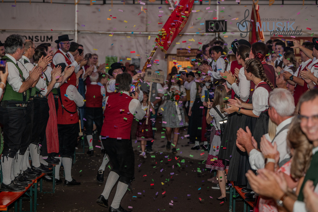 DSC_5938 | "Fussifoto.com – Ihr Ansprechpartner für hochwertige Fotografie! Entdecken Sie kreative Bilder und professionelle Dienstleistungen. Kontaktieren Sie uns für Ihre Projekte!"