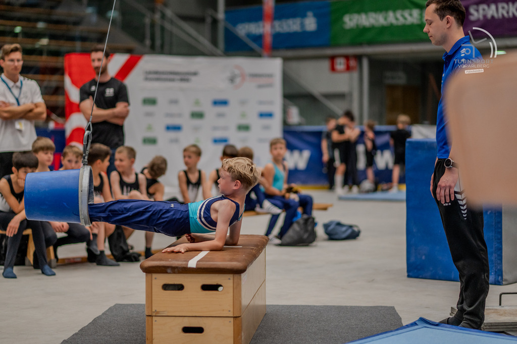 DSC_0016 | "Fussifoto.com – Ihr Ansprechpartner für hochwertige Fotografie! Entdecken Sie kreative Bilder und professionelle Dienstleistungen. Kontaktieren Sie uns für Ihre Projekte!"