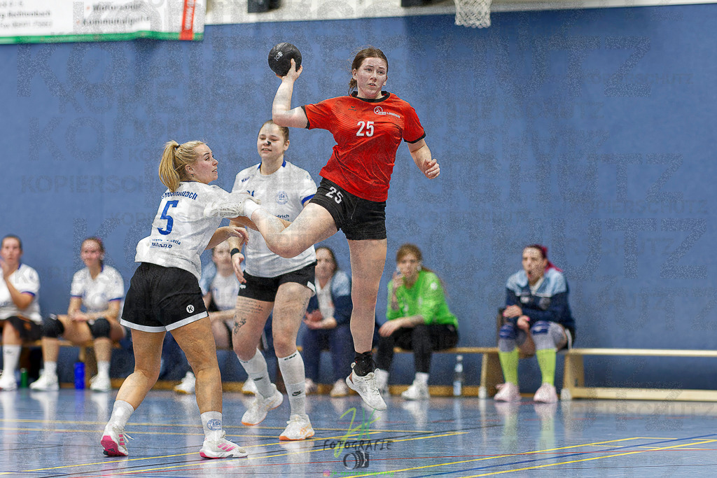 Frauen 2. Bezirksklasse; SG Rechtenbach - HSG Linden II | Frauen 2. Bezirksklasse; SG Rechtenbach - HSG Linden II am 16.11.2025 in Rechtenbach (Sporthalle Rechtenbach)Photo © 2025 - Jörg Heinrich - Realisiert mit Pictrs.com