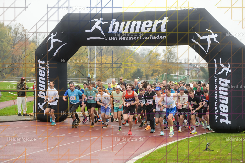 Neusser Erftlauf 2025  | 15km Neusser Erftlauf 2025 Foto: Heldenfoto.de