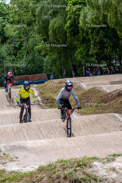 BayBMX2026-05453 | Fotogalerie von Thomas Dettweiler mit Eventbildern und lizenzfreien Fotos. Perfekt als Wandbild, für Büro, Website oder private Nutzung. - Realisiert mit Pictrs.com