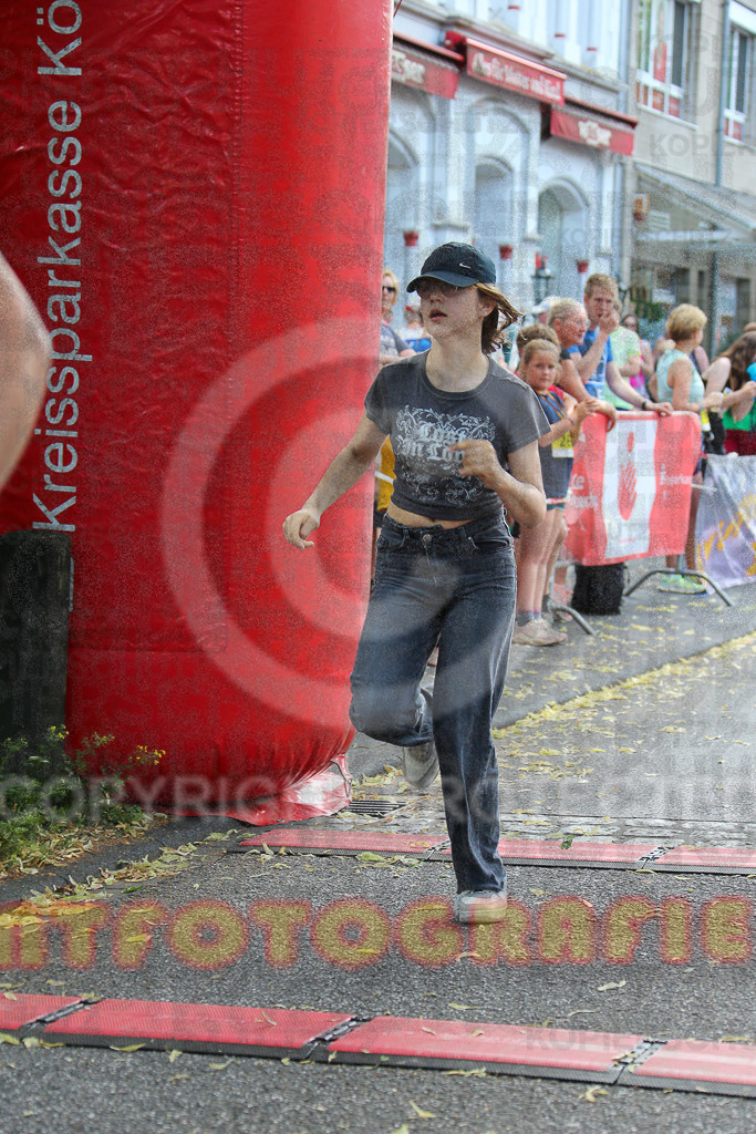220625_1725_EX1_6764 | Sportfotografie im Rhein-Sieg Kreis, Köln, Bonn, NRW, Rheinland Pfalz, Hessen, etc. Unser Tätigkeitsfeld umfasst den Laufsport vom Volkslauf über den Marathon, Duathlon, Triathon bis zum Ultralauf wie Kölnpfad Ultra oder Schindertrail.